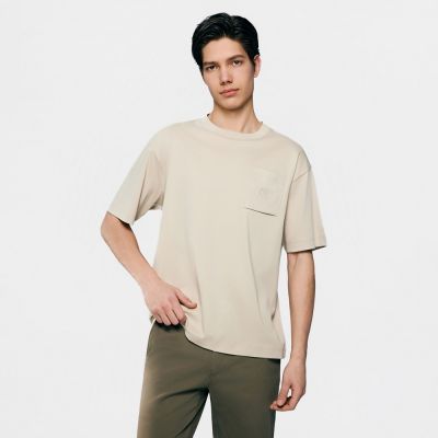 GIORDANO 男裝寬鬆口袋短袖T恤 Liquid Touch系列【雙色任選】