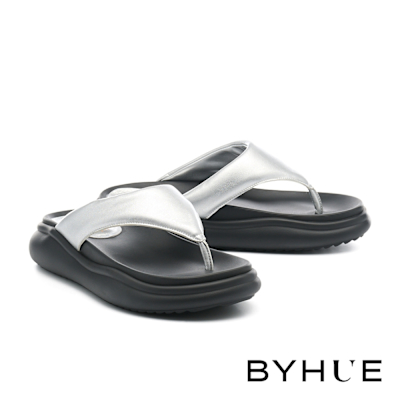 拖鞋 BYHUE 極簡時髦純色人字軟芯厚底拖鞋－銀
