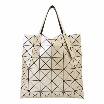 ISSEY MIYAKE BAOBAO 皮質幾何大方格6x6手提包(奶油黃)霧面