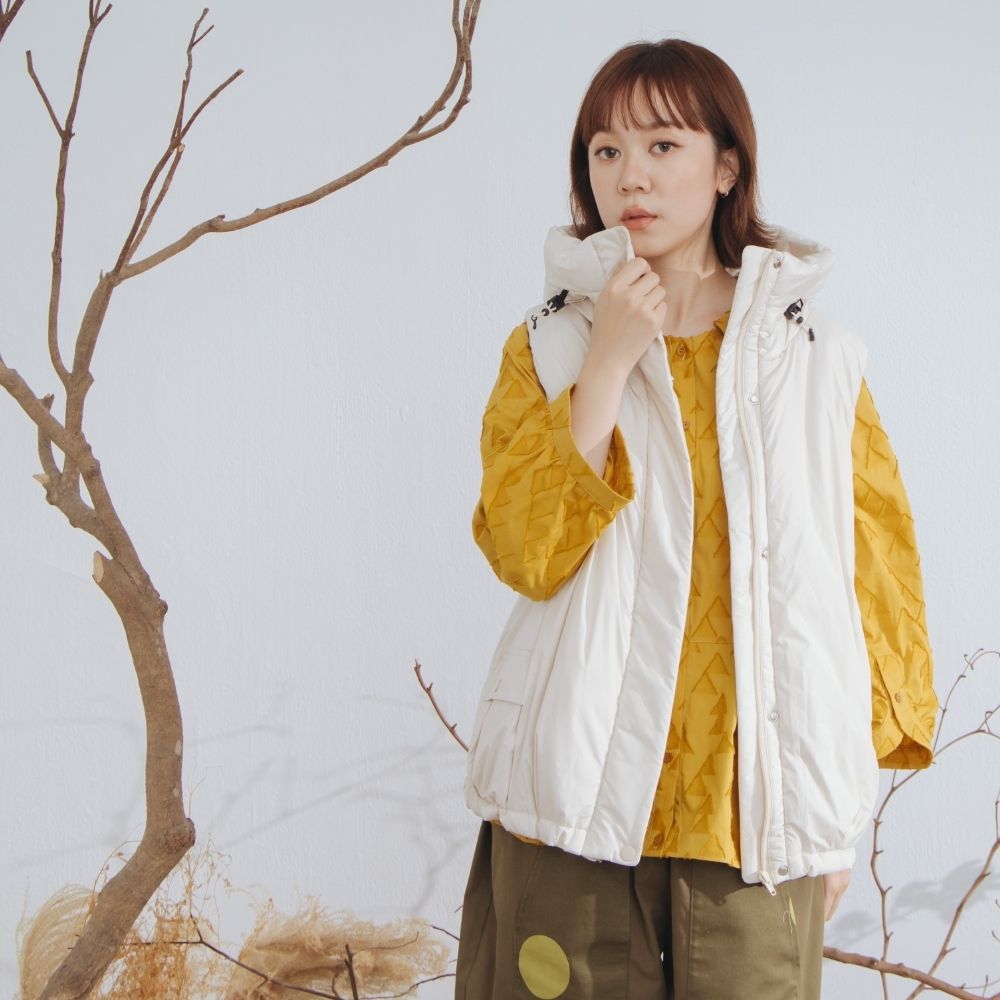【MOSS CLUB】戶外休閒內刷毛連帽羽絨棉背心 黑 卡 米(魅力商品)