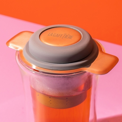 《La Cafetiere》英國 附蓋可折疊雙柄矽膠濾茶器 - 濾茶網 過濾茶葉 茶具