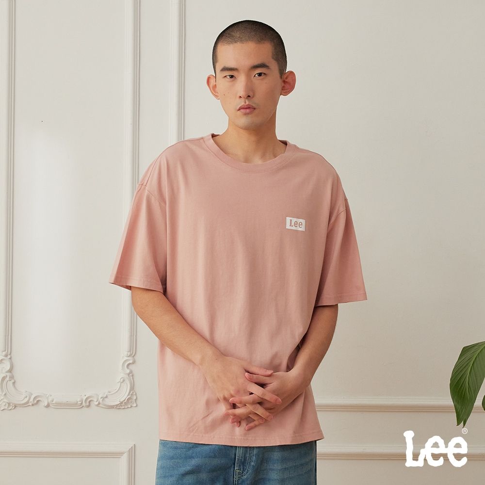 Lee 男款 OVERSIZED 前後方框LEE LOGO短袖圓領TEE 三色 (粉色)