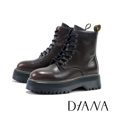 DIANA 俐落真皮側拉鍊綁帶厚底短靴 咖啡