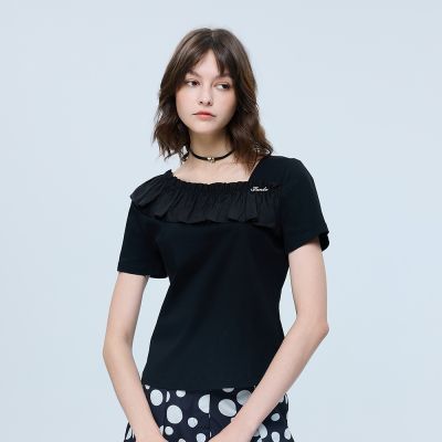 ILEY伊蕾 荷葉邊斜剪接黑色上衣(黑；M-XL)