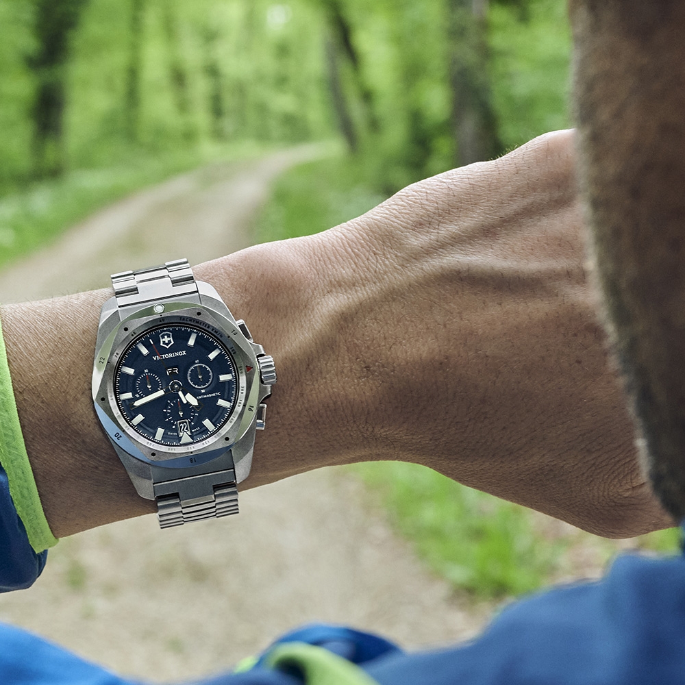 Victorinox 瑞士維氏I.N.O.X. Chrono 200米防水計時功能時尚腕錶-43mm