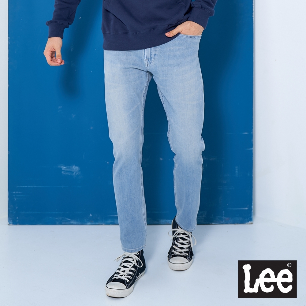 Lee 男款705 四面彈刷色中腰標準舒適小直筒牛仔褲淺藍洗水| 牛仔褲