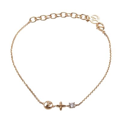 LOUIS VUITTON路易威登 LV M00374經典Petit Louis系列花卉圖案金屬飾水晶手鍊(金色)