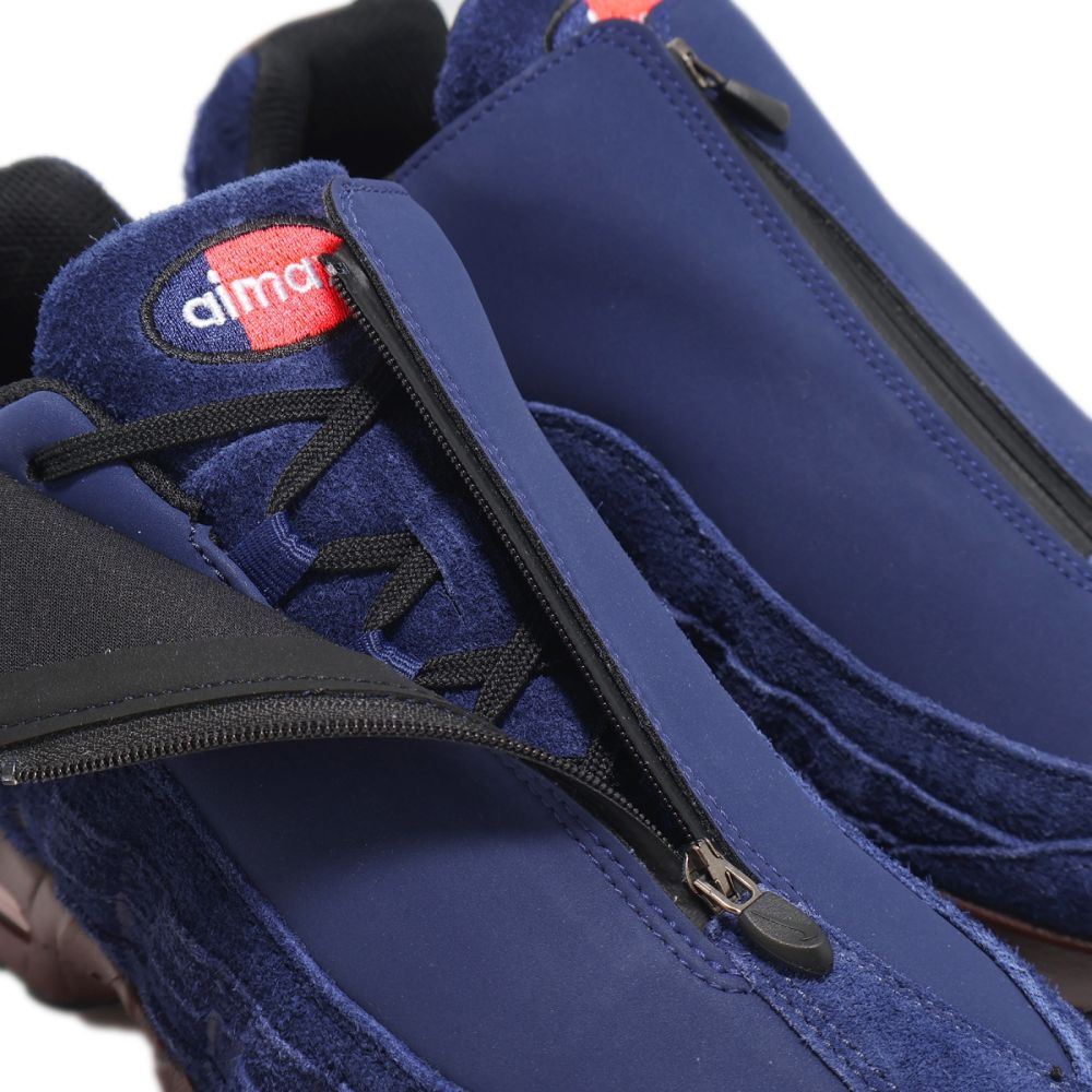 nike zip up trainers