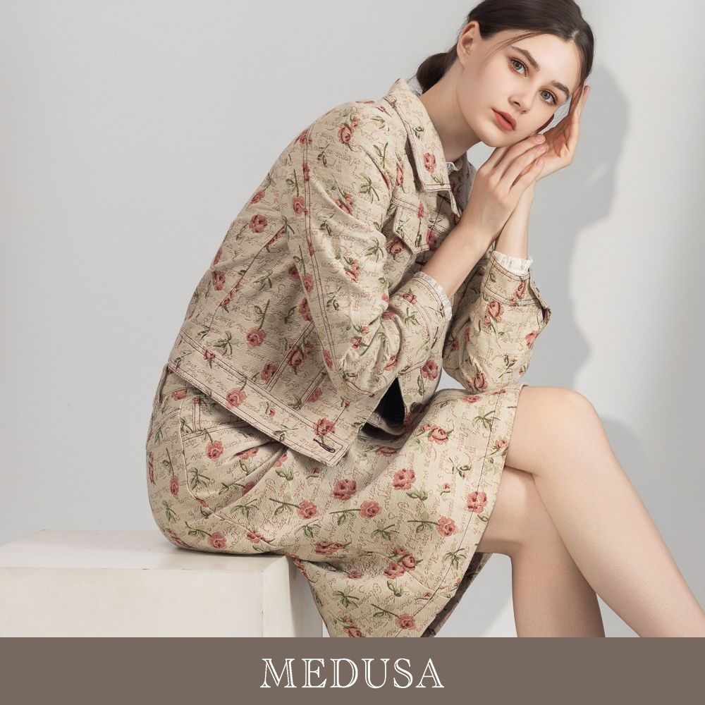 現貨【MEDUSA 曼度莎】法式復古玫瑰緹花牛仔短裙（M-XL）｜女短裙 緹花設計 法式穿搭