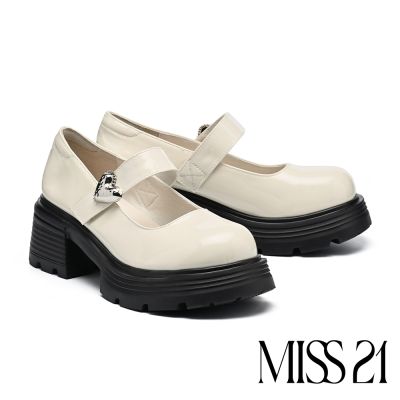厚底鞋 MISS 21 可愛復古愛心釦寬帶大頭瑪莉珍厚底鞋－米白