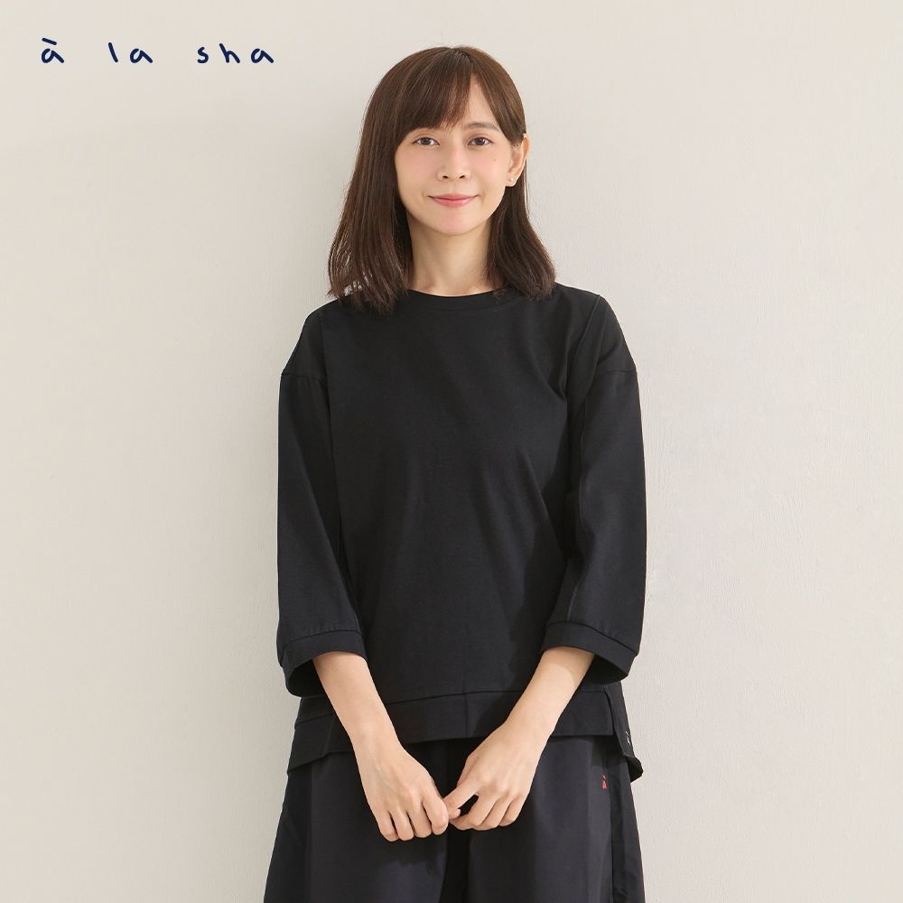 a la sha 密拷剪接polala舒適七分袖T (黑)