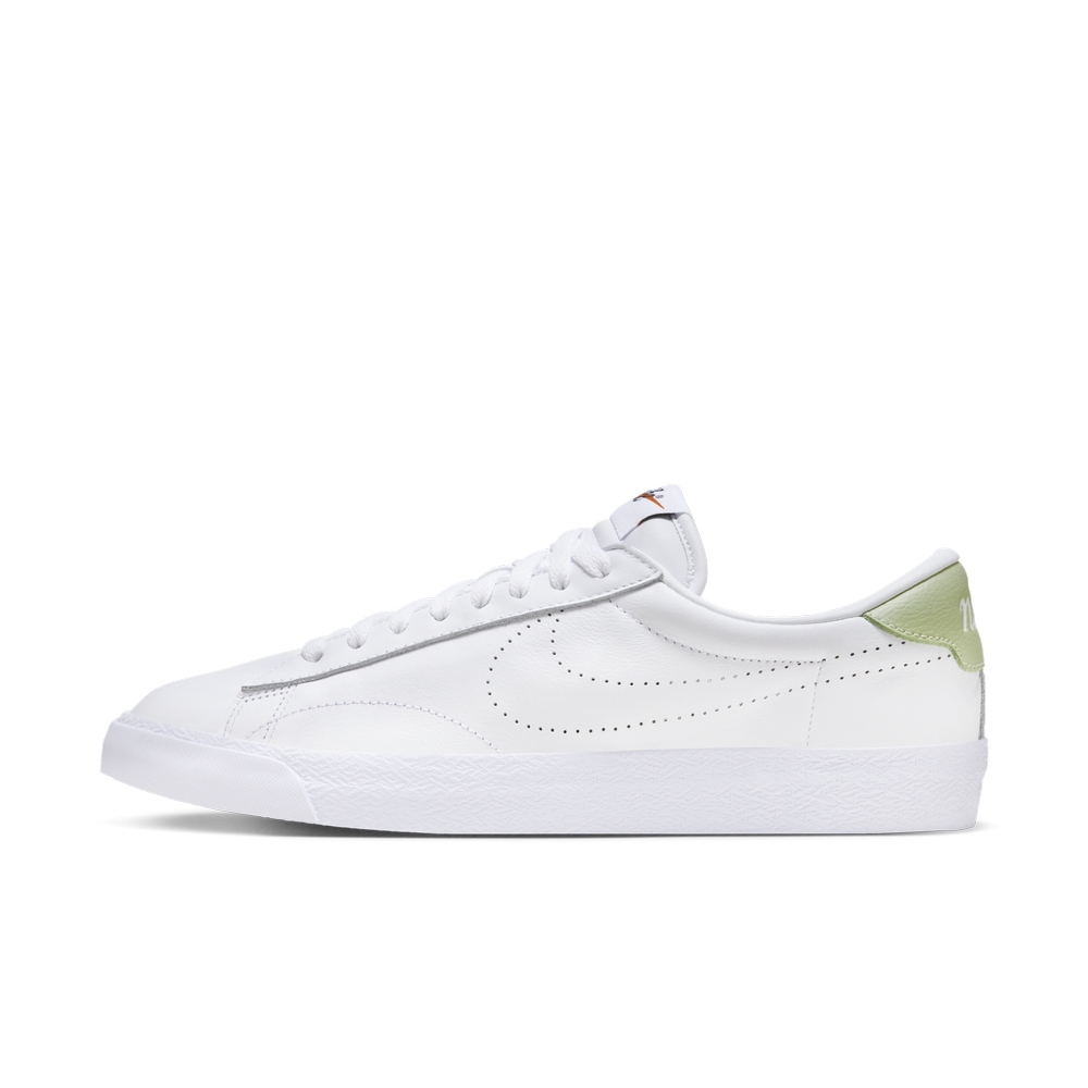 nike tennis classic ac prm