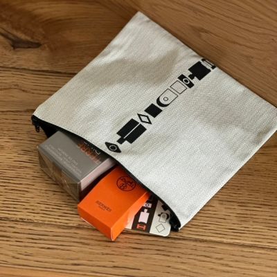 Hermès 愛馬仕 法國製 香水周邊收納包｜帆布手拿包