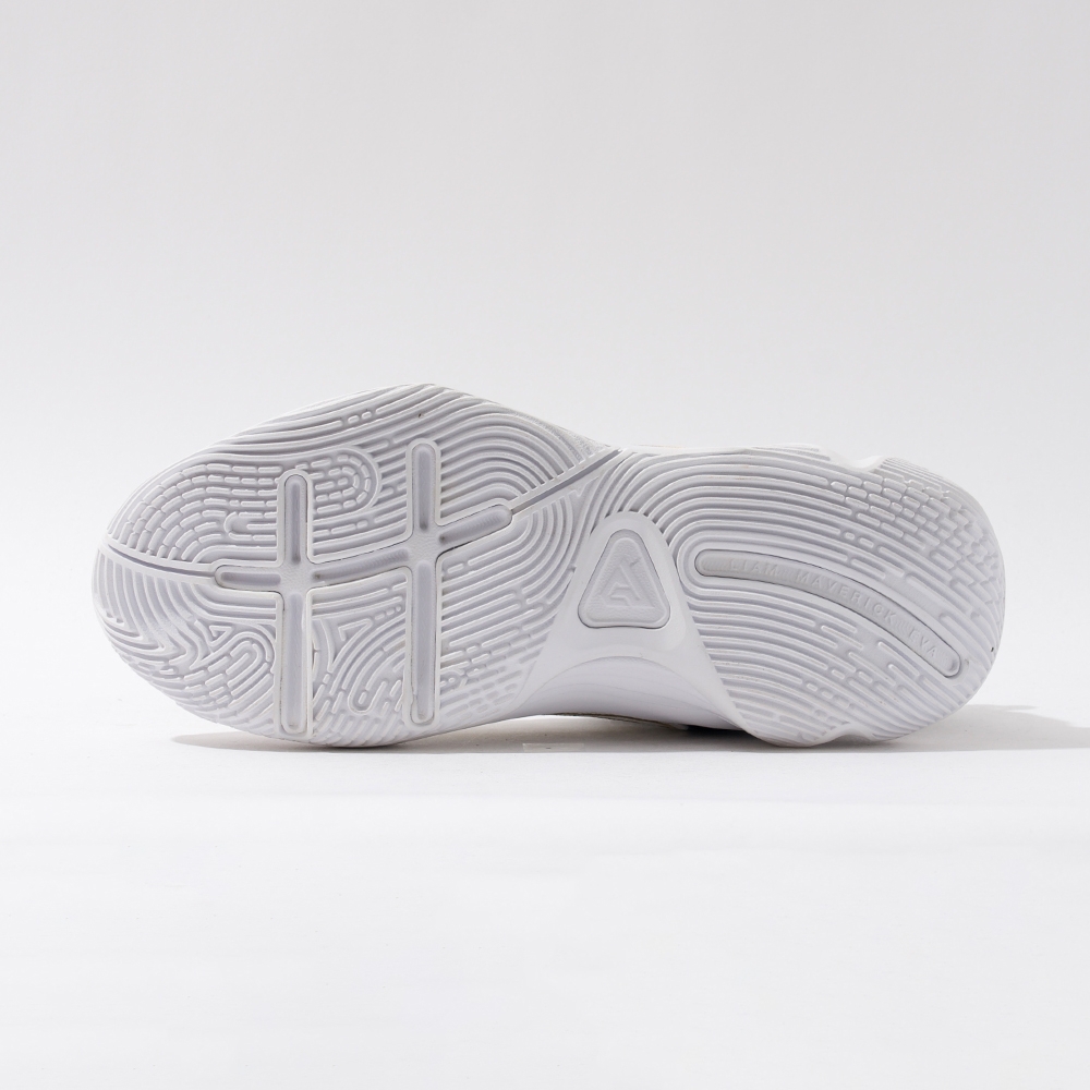 Nike Giannis Immortality 4 大童白黑金色字母哥緩震包覆籃球鞋