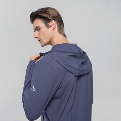 GIORDANO 男裝涼感防曬彈力素色連帽外套 G-motion Anti-UV系列