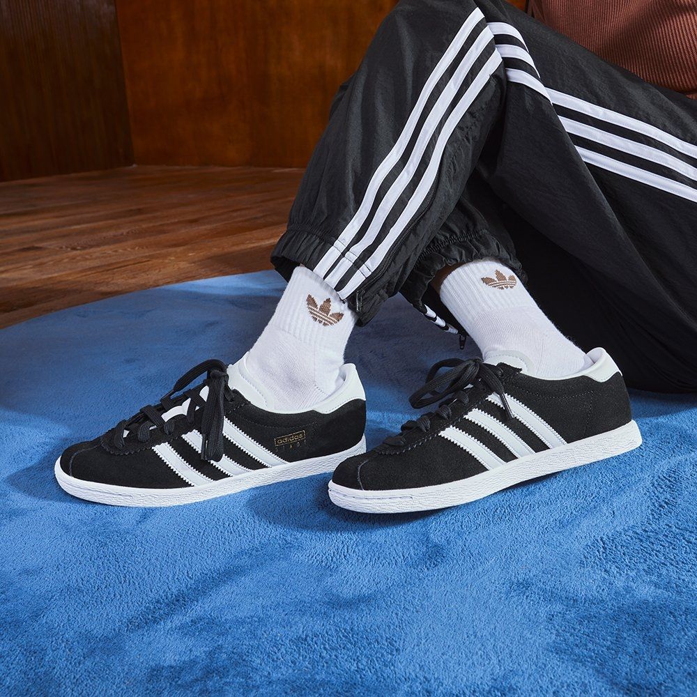 【adidas 愛迪達】 STADT 運動休閒鞋 男鞋/女鞋 - Originals JI1882