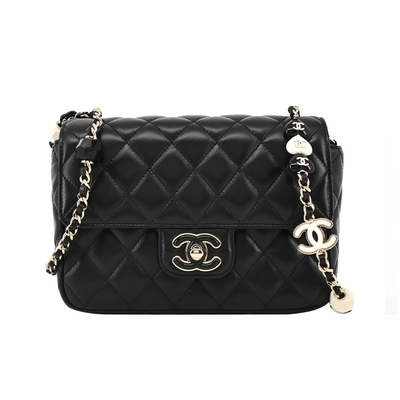 CHANEL香奈兒 CHANEL經典雙C LOGO菱格紋小羊皮黑白愛心方格斜背包(黑色)