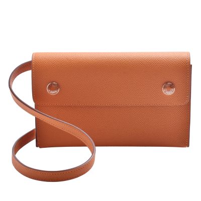 HERMES 經典SNAP WALLETl系列牛皮銀釦斜背包(愛馬仕橘)