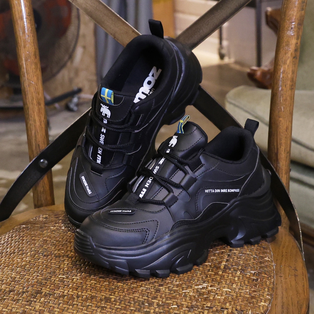 moz瑞典駝鹿Halla長腿密技防潑水全皮革老爹鞋(黑) | 懶人鞋/便鞋