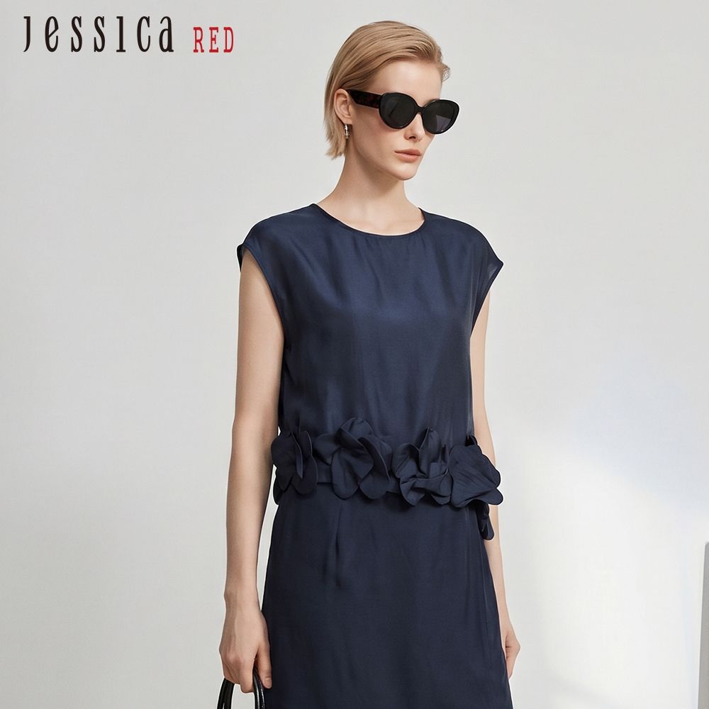 JESSICA RED - 設計感立體花卉不規則下擺包袖上衣R63303