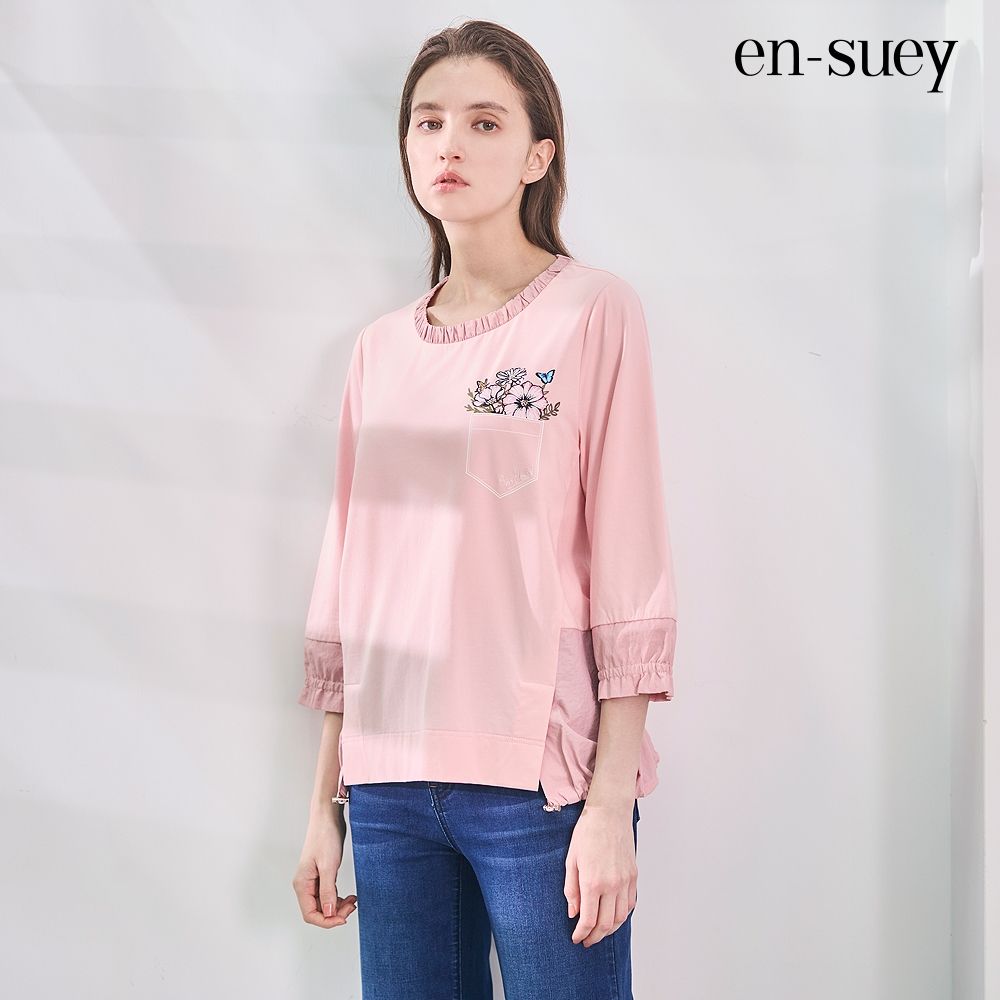【en-suey 銀穗】異材質拼接假口袋花卉印花T恤上衣 (粉色)