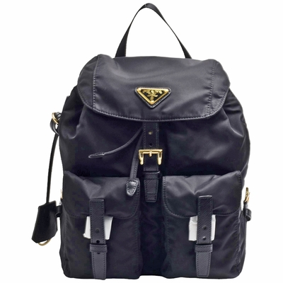PRADA 普拉達 經典Saffiano金色三角LOGO雙口袋穿釦束口尼龍後背包(黑色)