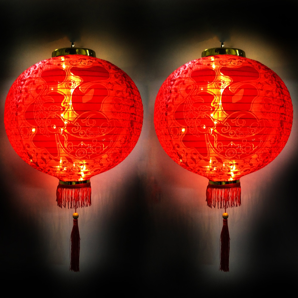 摩達客農曆春節元宵-16吋植絨魚福紅燈籠(一組兩入)+LED50燈插電式燈串 