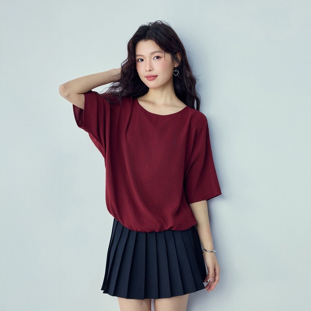 GIORDANO 女裝船領蝙蝠袖寬鬆紋理襯衫【多色任選】 (62 棗紅)