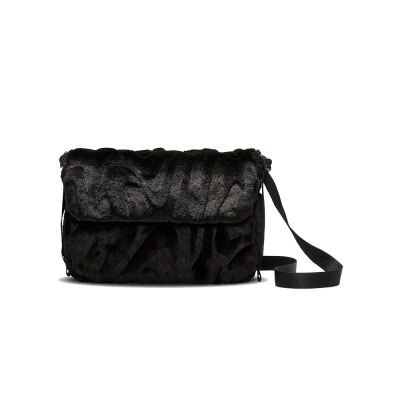 【Nike】NK NSW FTRA 365 FUR CRSBY 斜背包 男女 A-FZ1326010