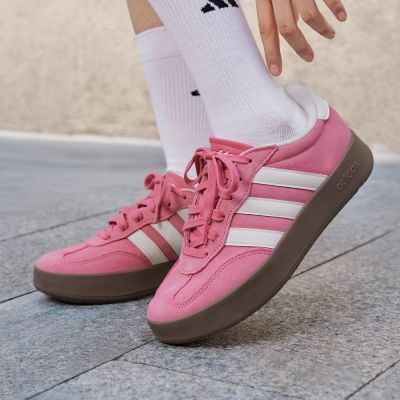 【adidas 愛迪達】 BARREDA 運動休閒鞋 男鞋/女鞋 JQ4237