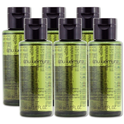 SHU UEMURA植村秀 抹茶精萃潔顏油為專櫃級卸妝產品，適合大人使用，可卸除臉部與眼部彩妝，450ml容量適合日常使用，適用各種肌膚型別，產地依包裝顯示，儲存期限為3年，請詳閱產品包裝標示。