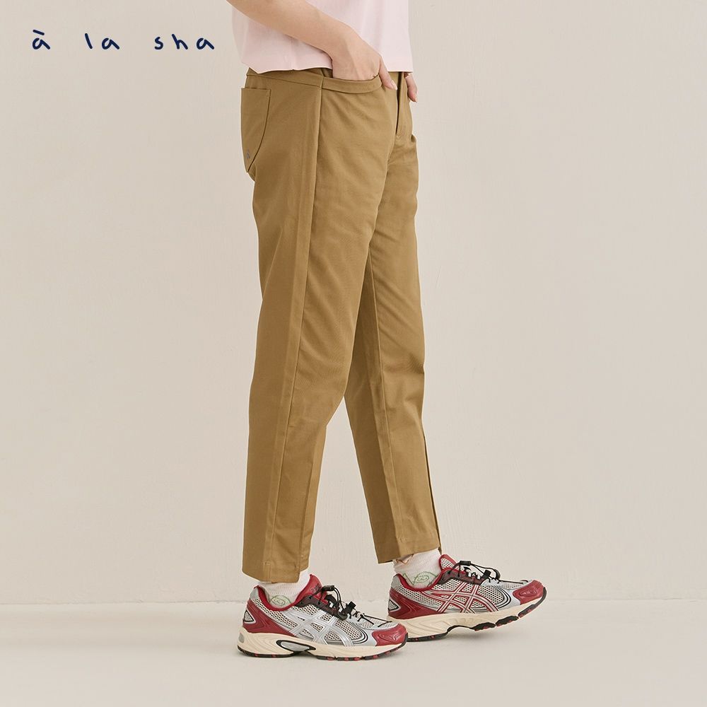 a la sha 不對稱褲口合身褲 (卡其)
