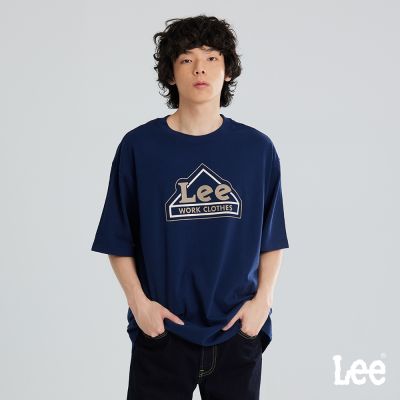 Lee 男款 OVERSIZED 三角LEE LOGO印花短袖圓領TEE 藏青色 LB602103132