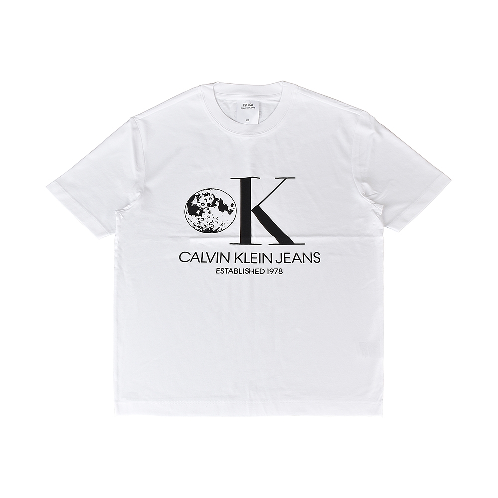 CK Calvin Klein黑字飾月球印花LOGO短T(XS/S/白)
