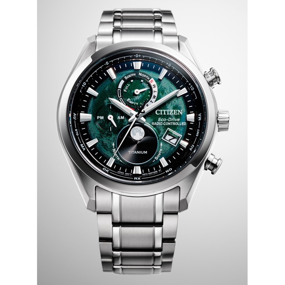 CITIZEN 星辰GENTS 光動能月相盈虧電波對時輕量鈦金屬腕錶-綠-男錶