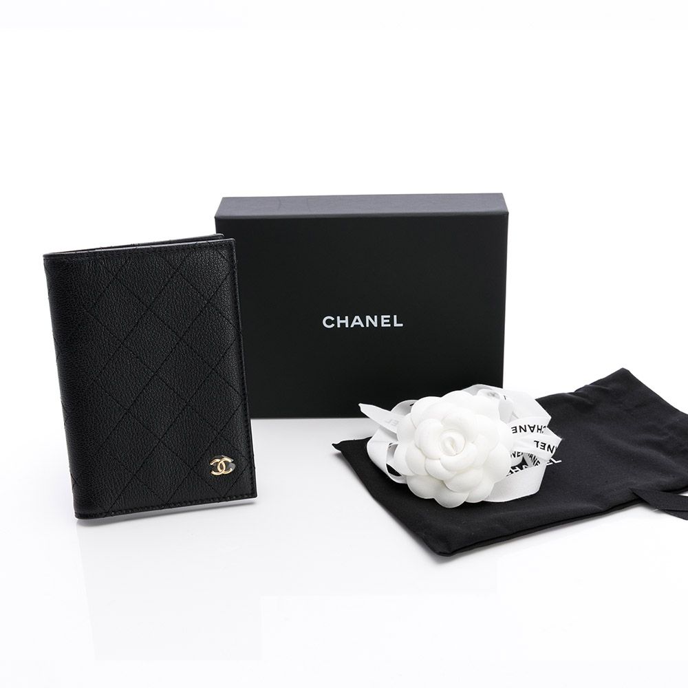 CHANEL香奈兒 25K 護照夾(黑/荔枝紋/金色小雙C)