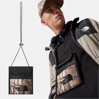【The North Face】限量款 BOZER NECK POUCH 超輕量+耐磨 休閒頸掛式單肩包_52RZ-0AR 迷彩 N