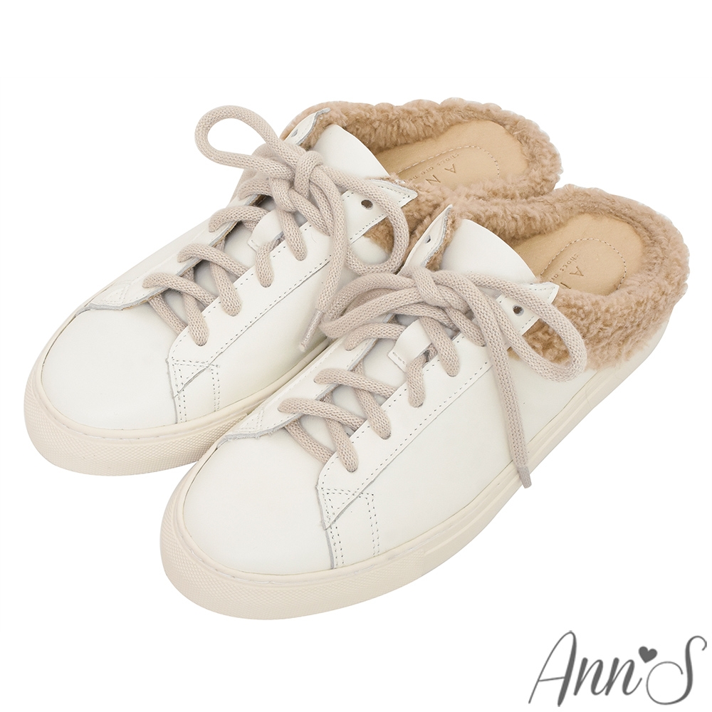 Ann’S時尚版型-頂級牛皮QQ羊羔絨穆勒小白鞋-咖