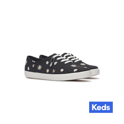 Keds CHAMPION CANVAS DAISY EMBROIDERY 刺繡小花帆布休閒鞋 WF68577