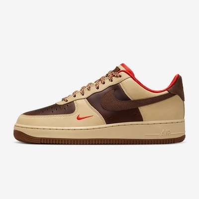 NIKE 耐吉 男休閒鞋-卡其紅 AIR FORCE 1 07-HQ3447222