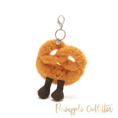 Pineapple Outfitter-經典烘焙椒鹽捲餅絨毛吊飾-棕色