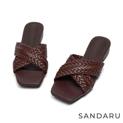 山打努SANDARU-拖鞋 方頭編織紋交叉低跟鞋-咖啡