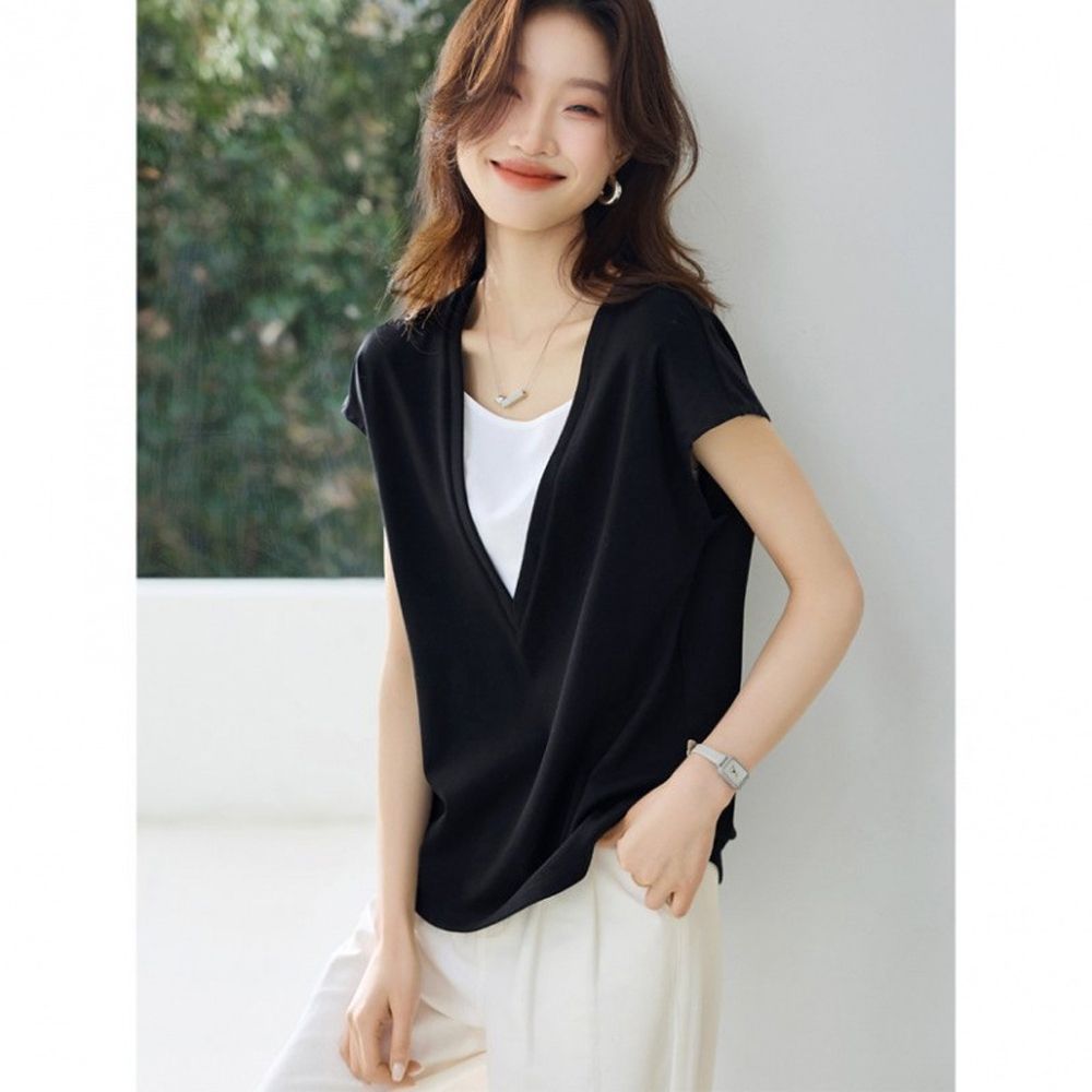 【ALLK 歐楷】新品上架 假兩件配色造型上衣 黑色 尺寸L-XXL/中大尺碼/涼爽/透氣 (黑色)