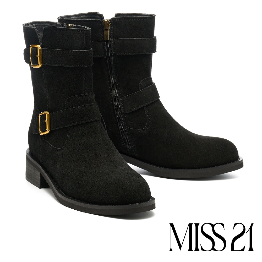 短靴 MISS 21 率性懷舊方釦雙寬帶牛麂皮高跟短靴－黑