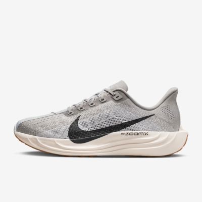 Nike 耐吉 Pegasus Plus [FQ7262-010] 男 慢跑鞋 運動鞋 路跑 小飛馬 緩震 灰