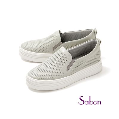 GREEN PINE 厚底樂福輕量洞洞休閒鞋 灰色(10295672)