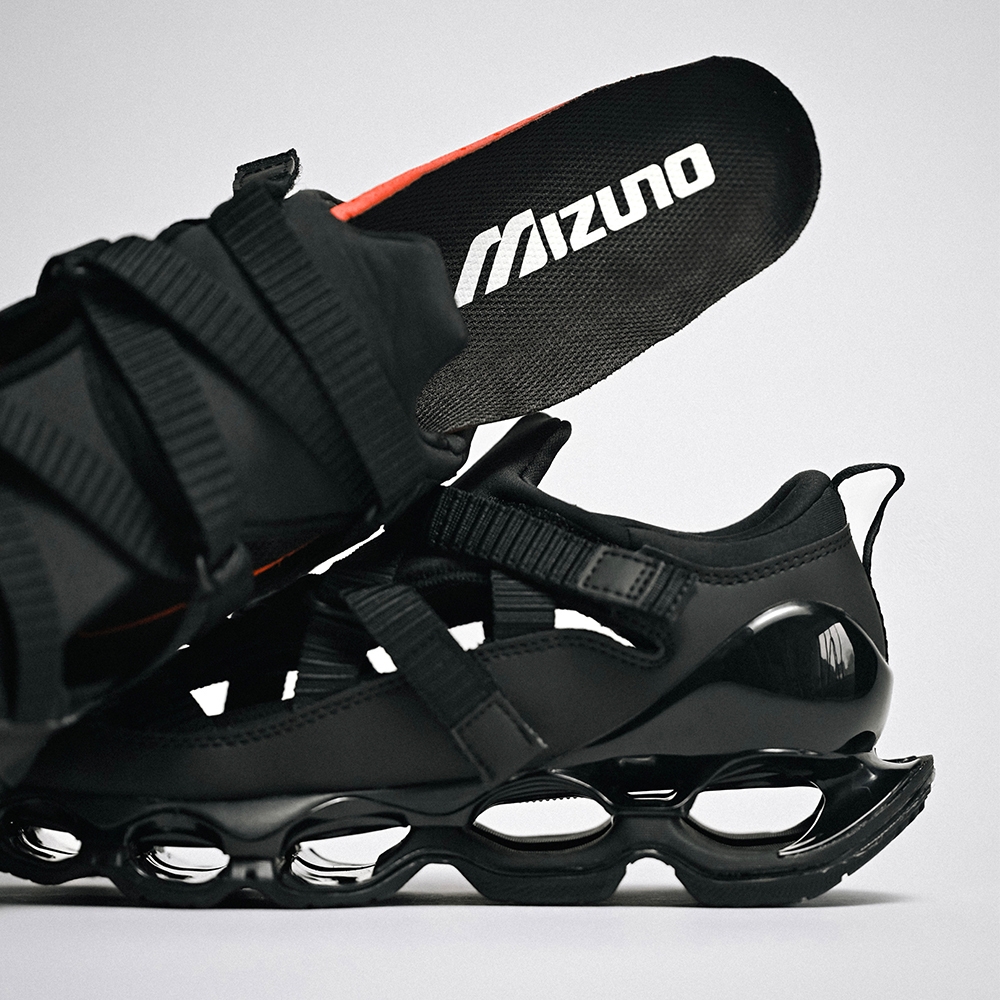 MIZUNO　WAVE PROPHECY STRAP Mizuno Sportstyle - Wave Prophecy Strap | HBX - Globally