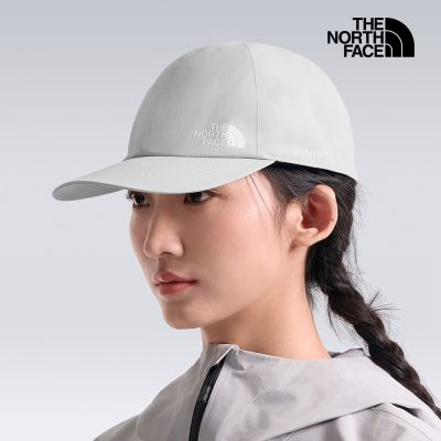 【The North Face 官方旗艦】北面男女款淺灰色DRYVENT防水運動帽｜8GMDMYB