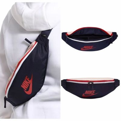 NIKE HERITAGE 深藍白 紅LOGO 斜肩包 小腰包 側肩包 隨身包 男女同款 BA5750-498