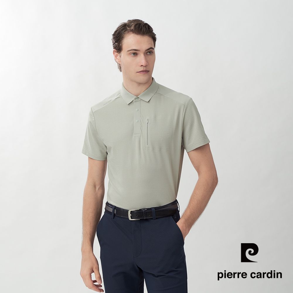pierre cardin 皮爾卡登 休閒服飾 男款 無痕拉鍊胸袋素色短袖POLO衫-灰綠色(5267279-92)